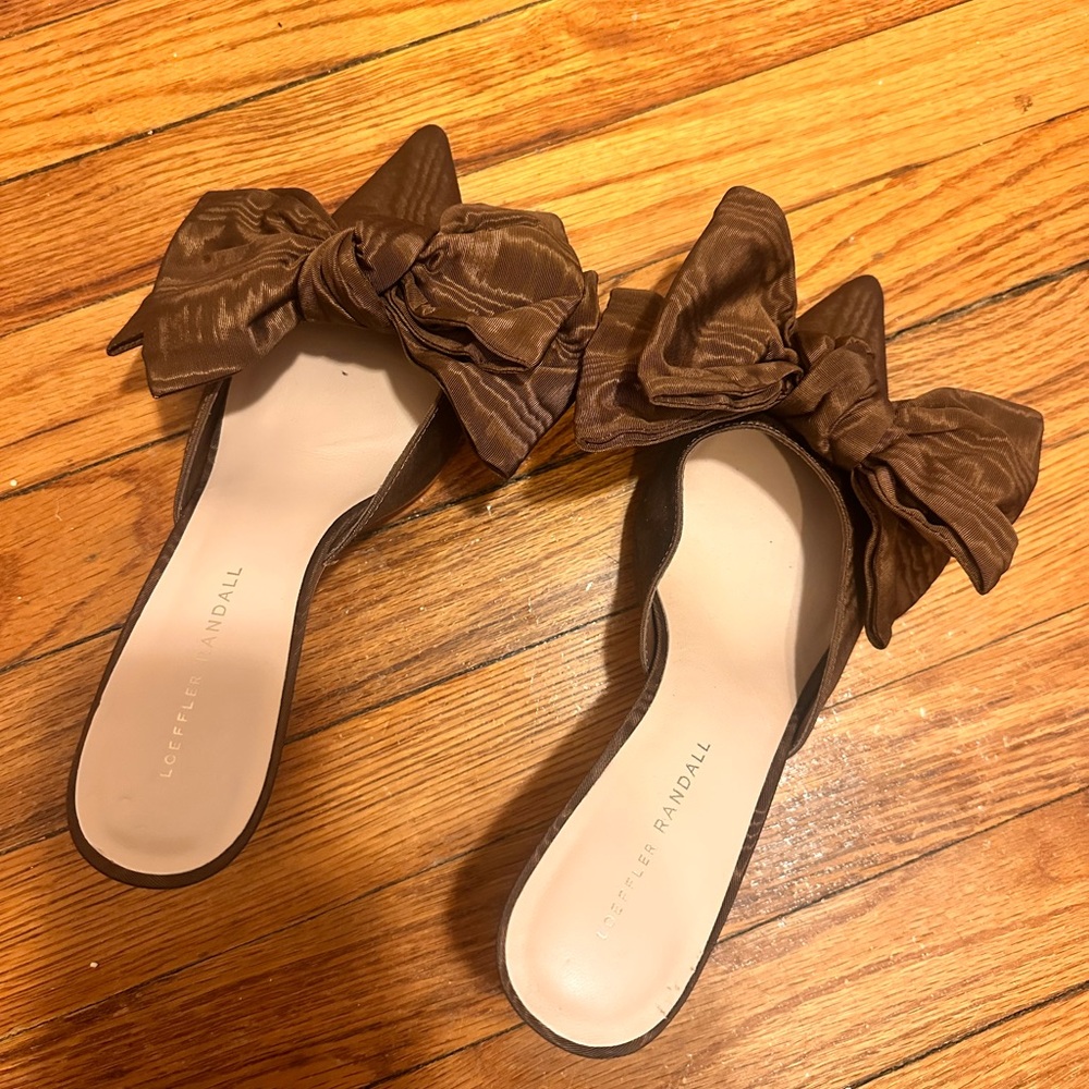 Loeffler Randall Moire bow heel chocolate brown mule party pump pointed - Picture 3 of 5
